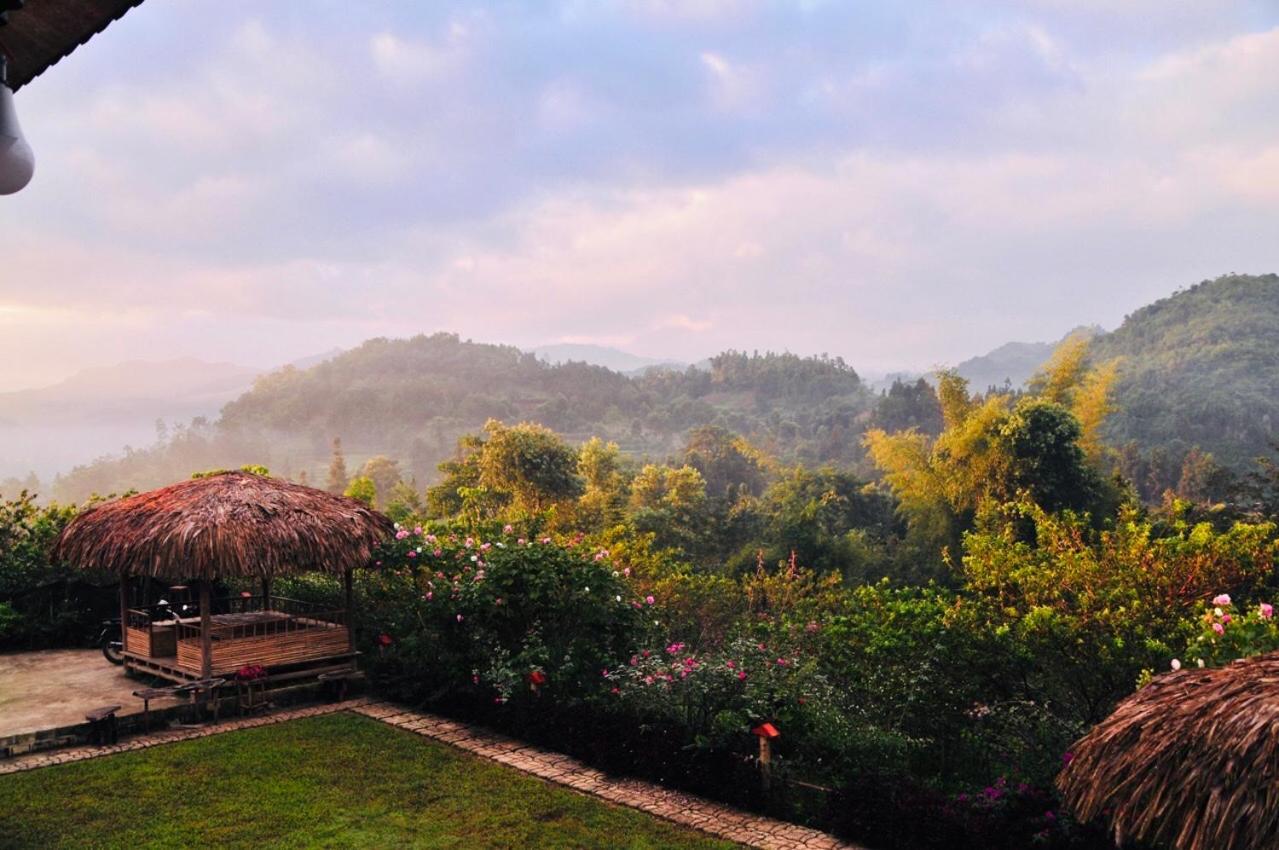 So H'Mong Homestay Бакха Экстерьер фото