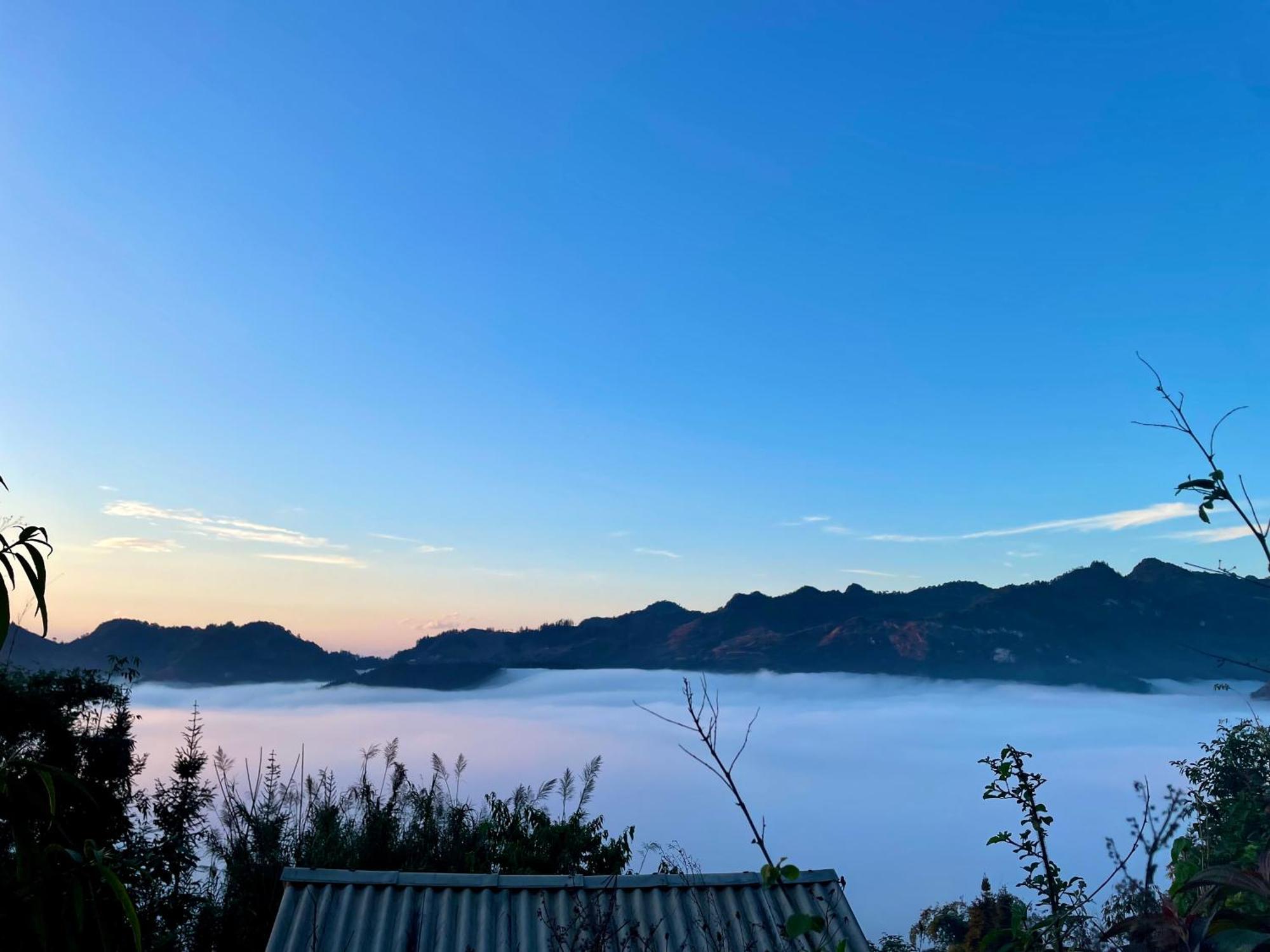 So H'Mong Homestay Бакха Экстерьер фото