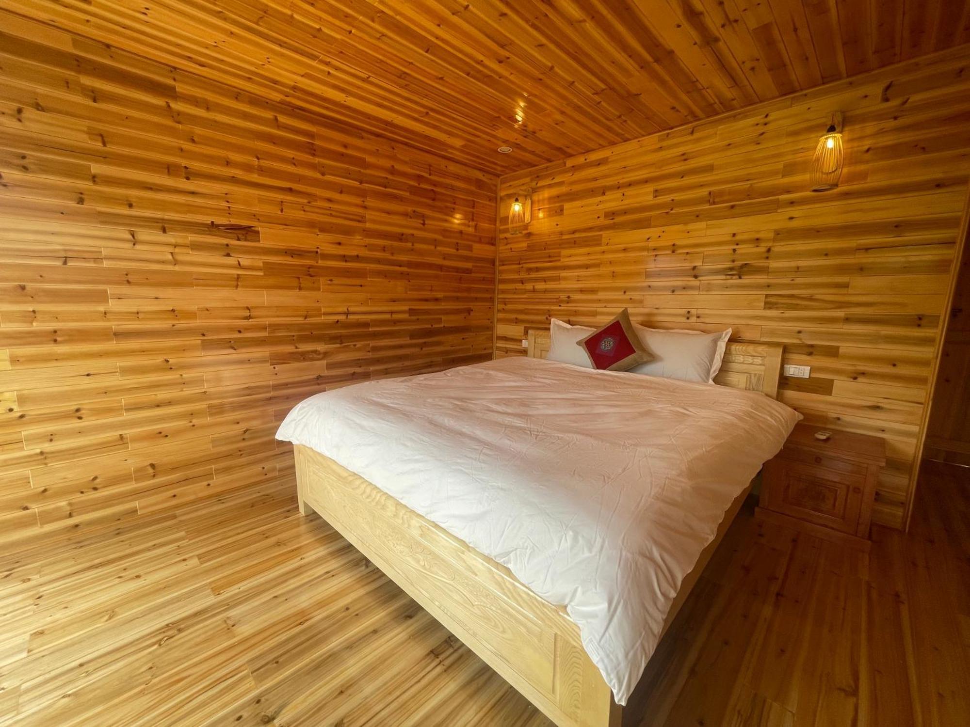 So H'Mong Homestay Бакха Экстерьер фото